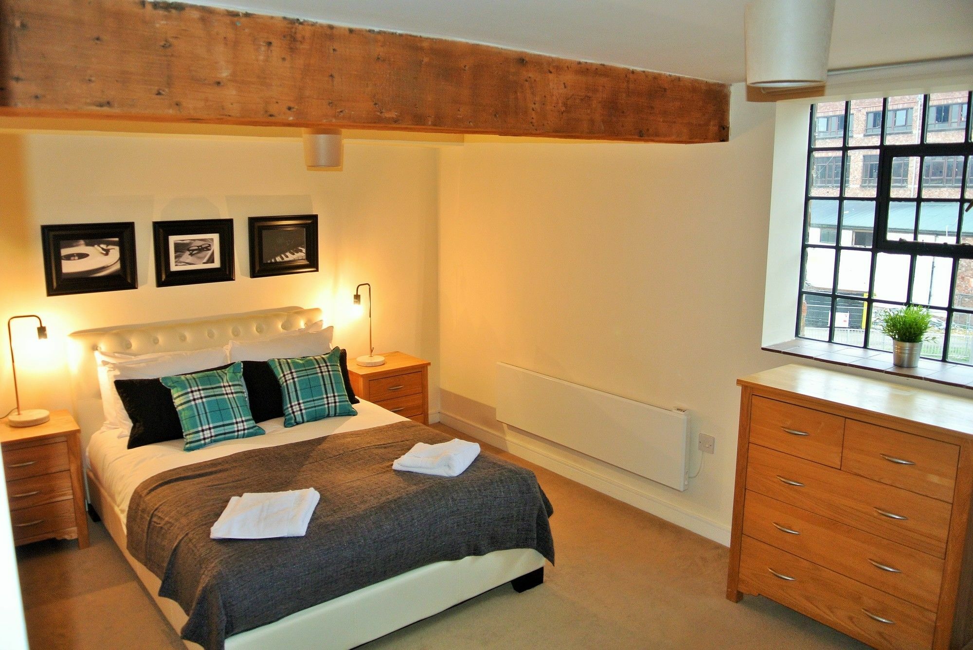 Oyo Approved Serviced Apartments Steam Mill Chester Kültér fotó