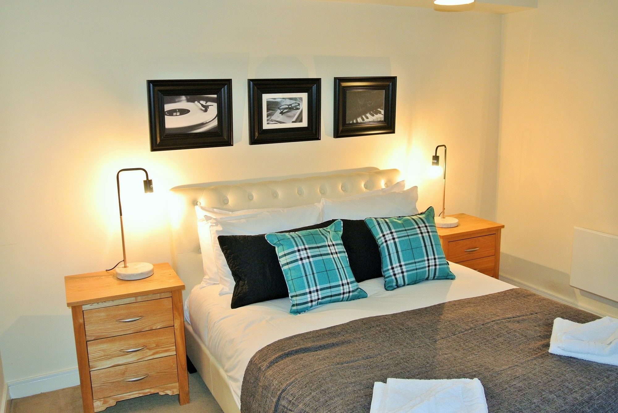 Oyo Approved Serviced Apartments Steam Mill Chester Kültér fotó